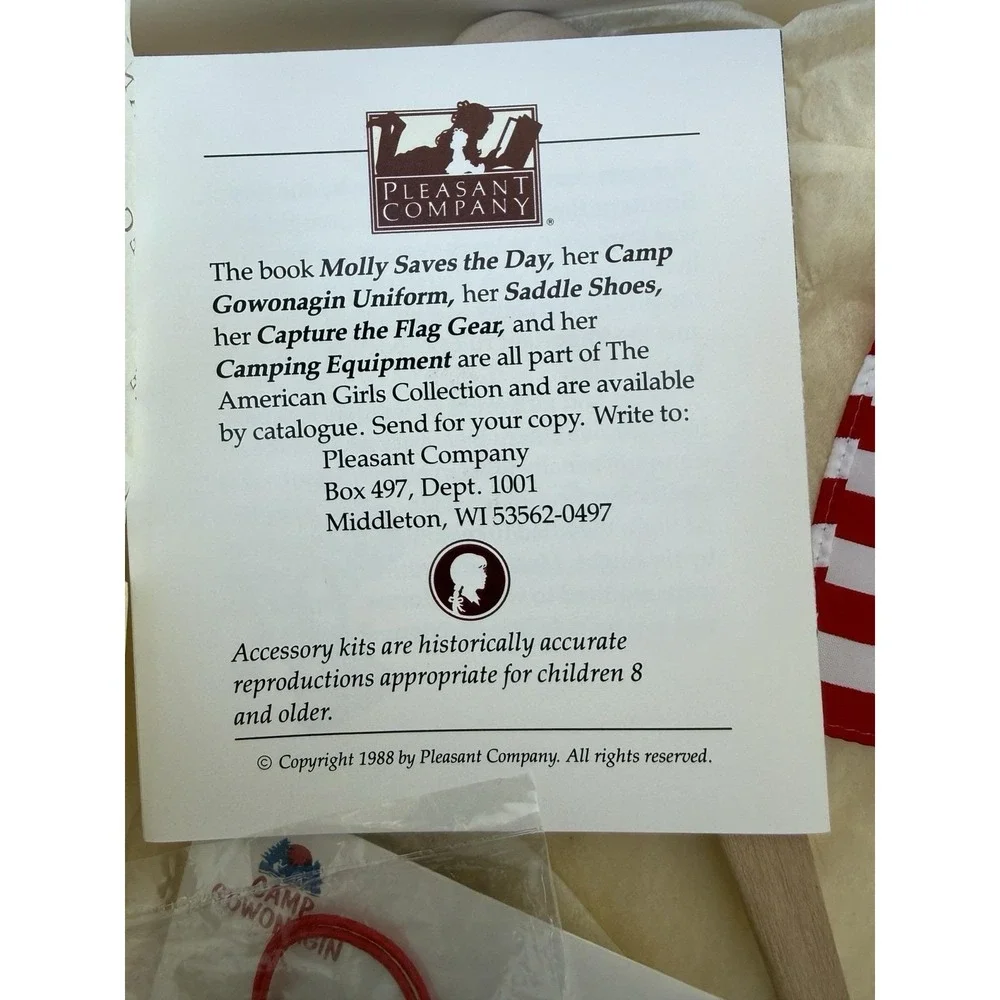 American Girl Pleasant Company Molly Saves the Day Camp set 1988